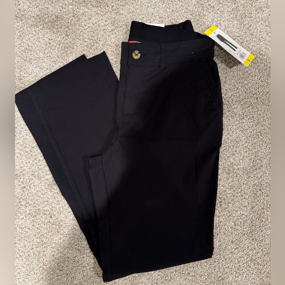 NWT. Women's Gerry Revive Stretch Outdoor Active Pants. 30" Inseam. Color-Black